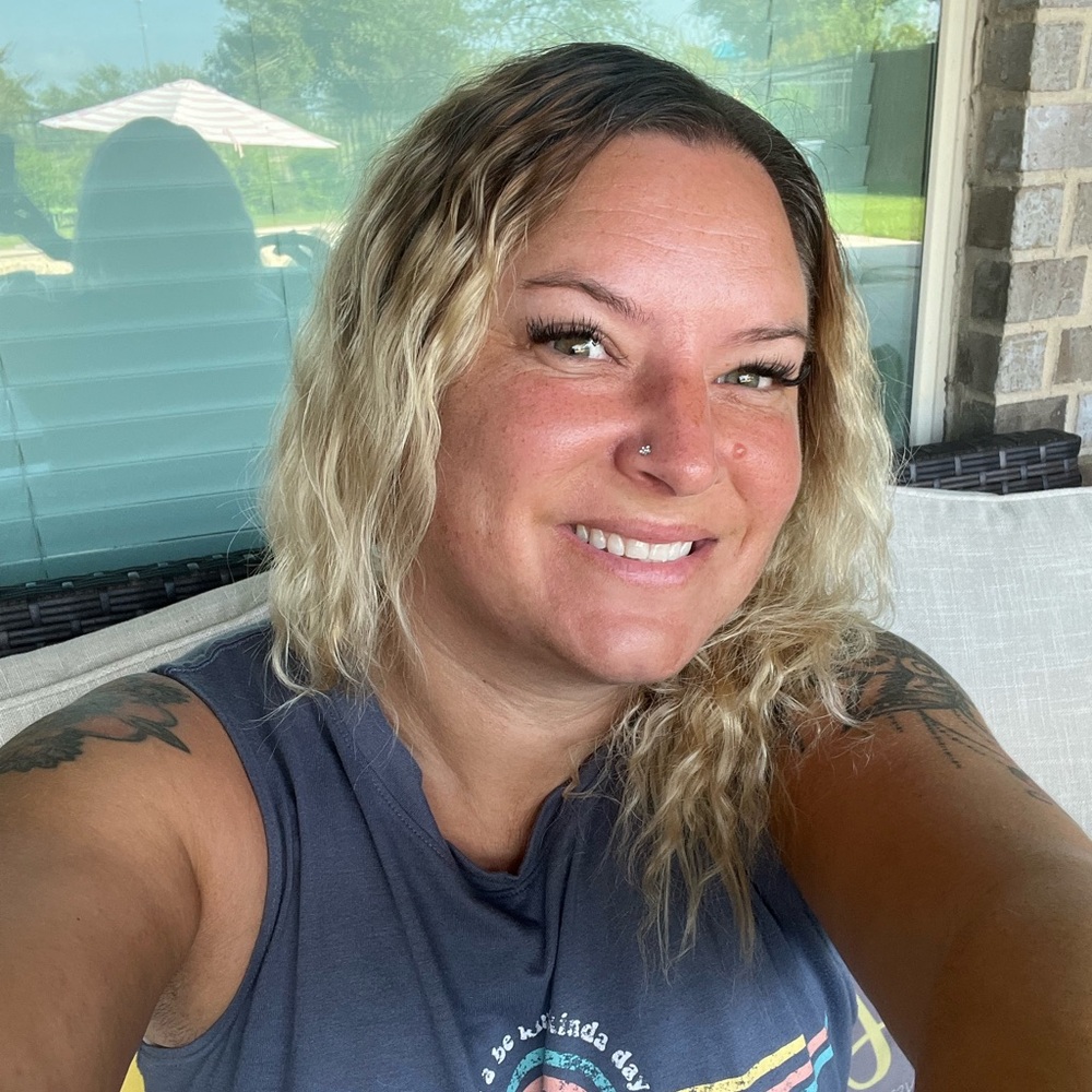 Meet your Posher, Violet